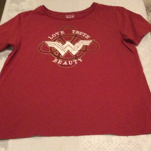 Wonder Woman Tops - 3 FOR $15 Wonder Woman Tee Shirt Size XL